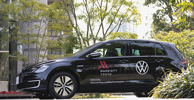 tHNX[Q e-Golf Premium